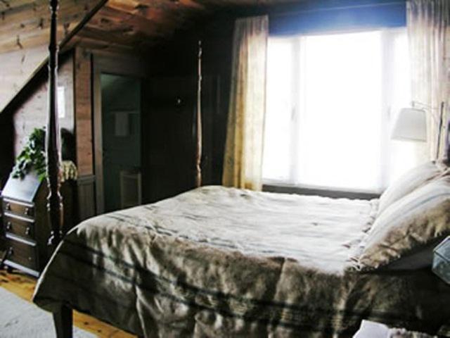 Oliver Lodge Meredith Esterno foto